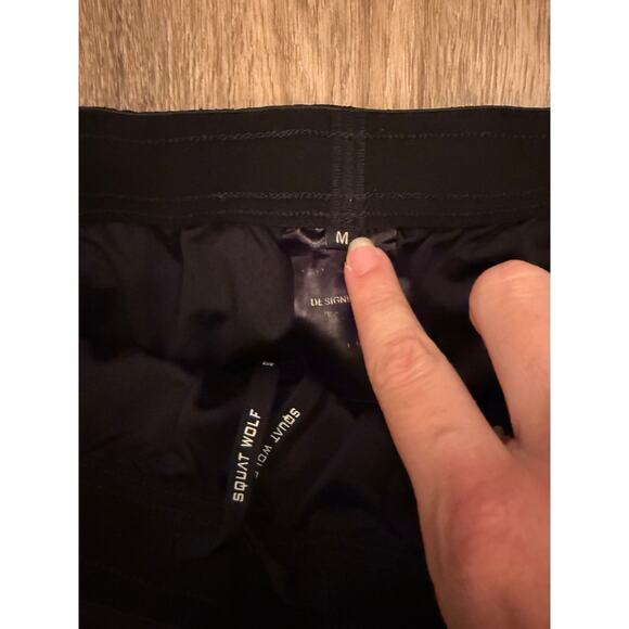 Squat Wolf Black Shorts with Compression Size Medium - Picture 2 of 3